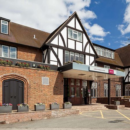 Mercure Leeds Parkway Hotel Екстериор снимка