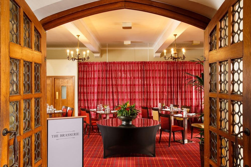 Mercure Leeds Parkway Hotel Екстериор снимка