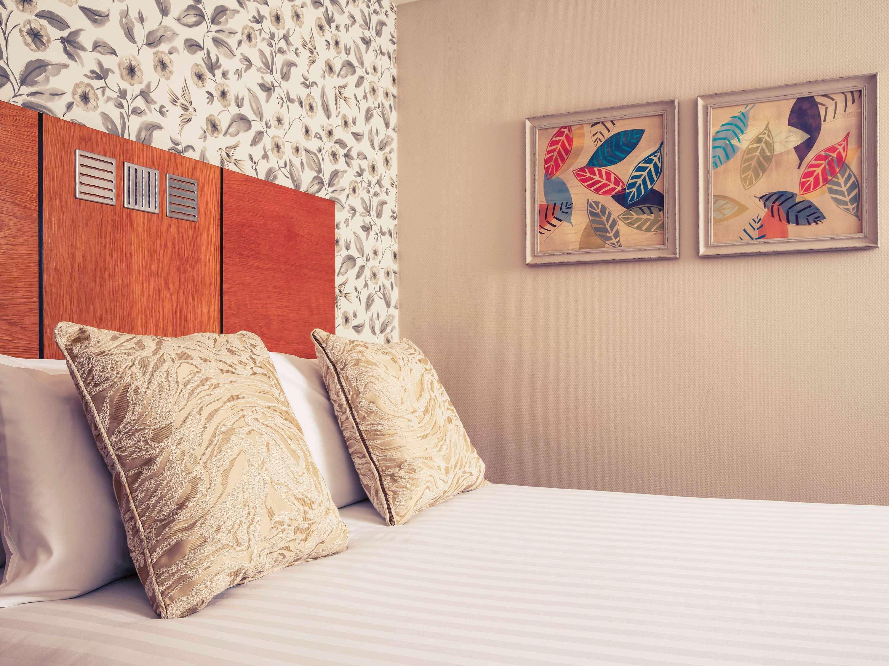 Mercure Leeds Parkway Hotel Екстериор снимка