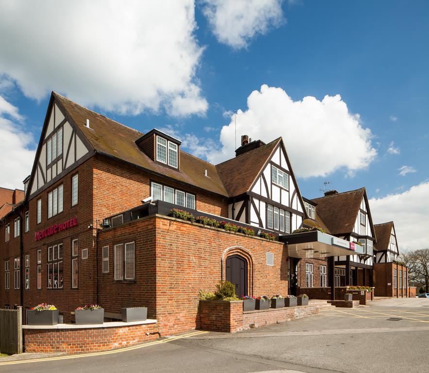 Mercure Leeds Parkway Hotel Екстериор снимка